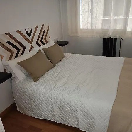 Centro Edificio Gran Via Con Parking Cubierto Gratis * ビベイロ