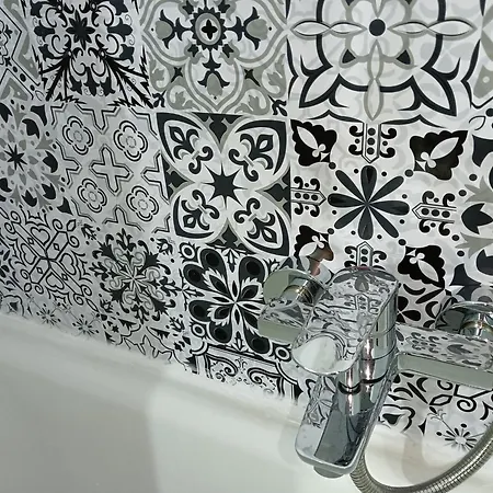 Centro Edificio Gran Via Con Parking Cubierto Gratis