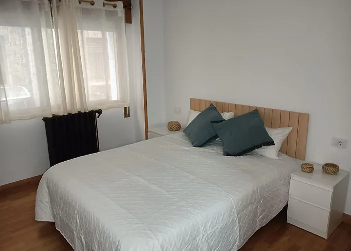 Centro Edificio Gran Via Con Parking Cubierto Gratis Apartment *